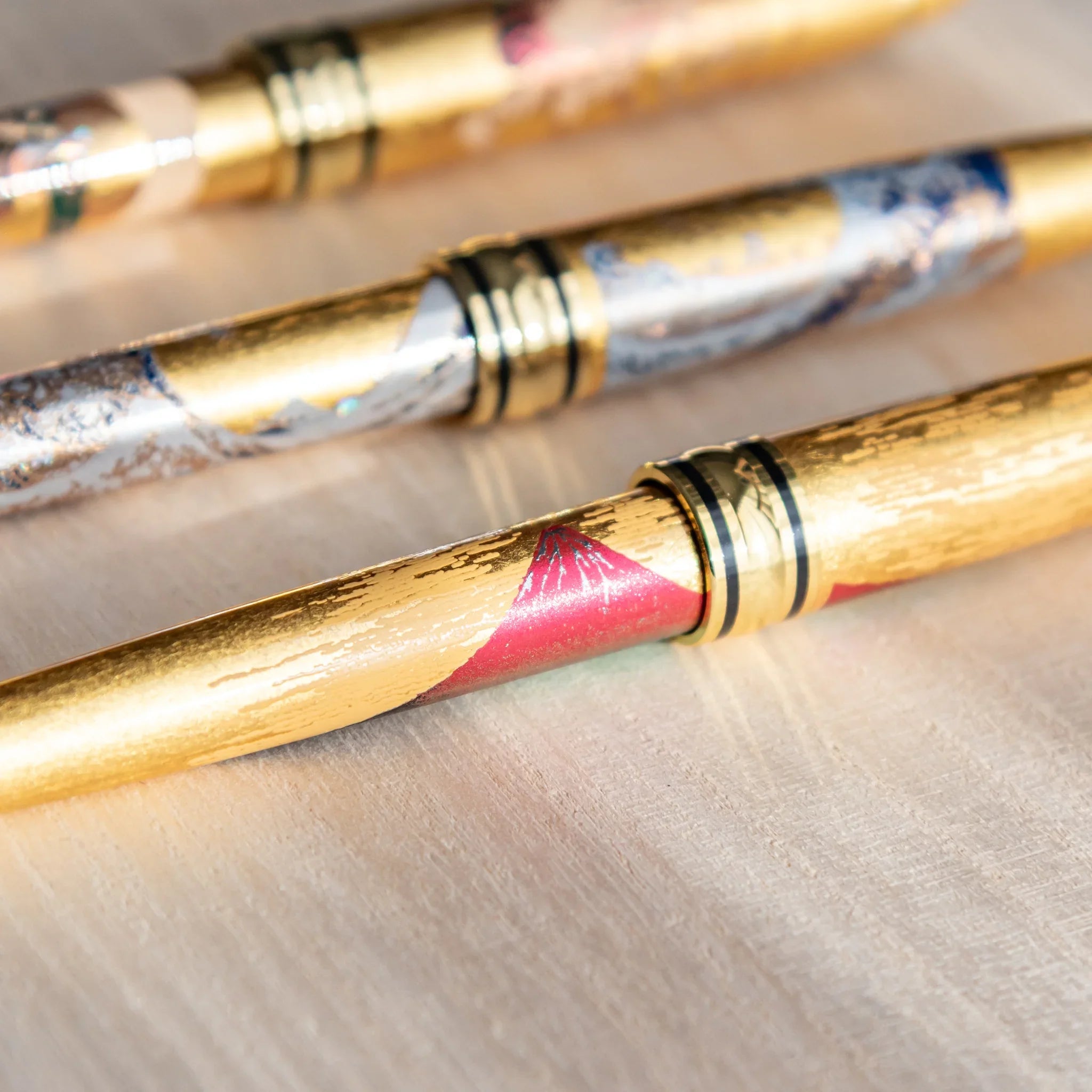 Gold Leaf Mt. Fuji pen displayed showing full decorative artwork composition displayed clearly composition