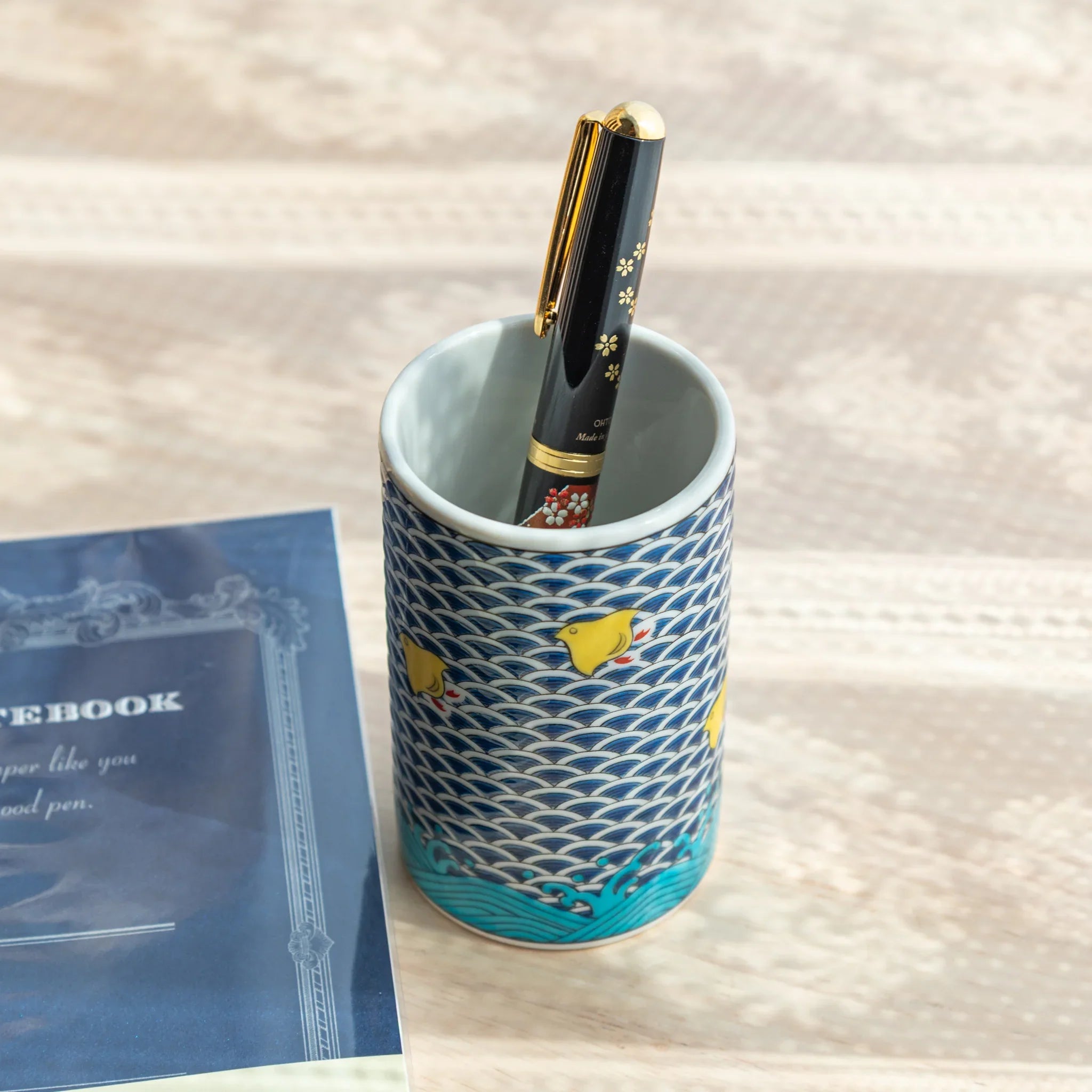 Chidori Kutani ceramic pen holder featuring traditional Japanese hand-painted birds on porcelain for refined desk