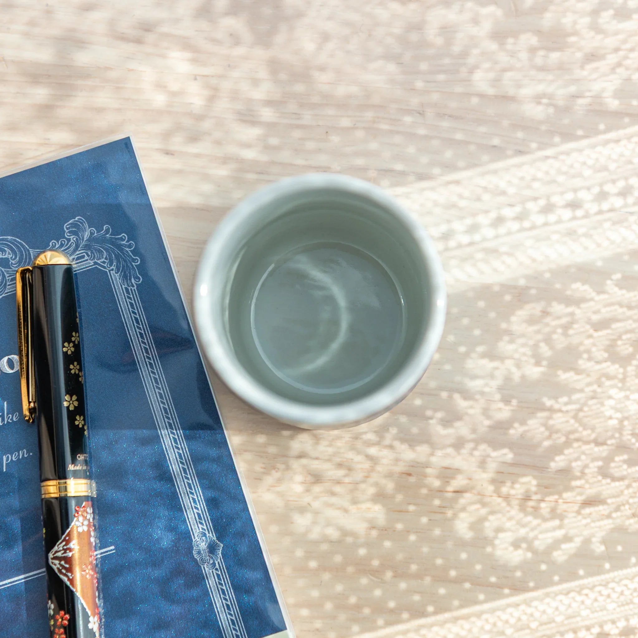 hand-made Kutani ceramic pen holder with hand-painted chidori birds for desk storage for refined desk organization