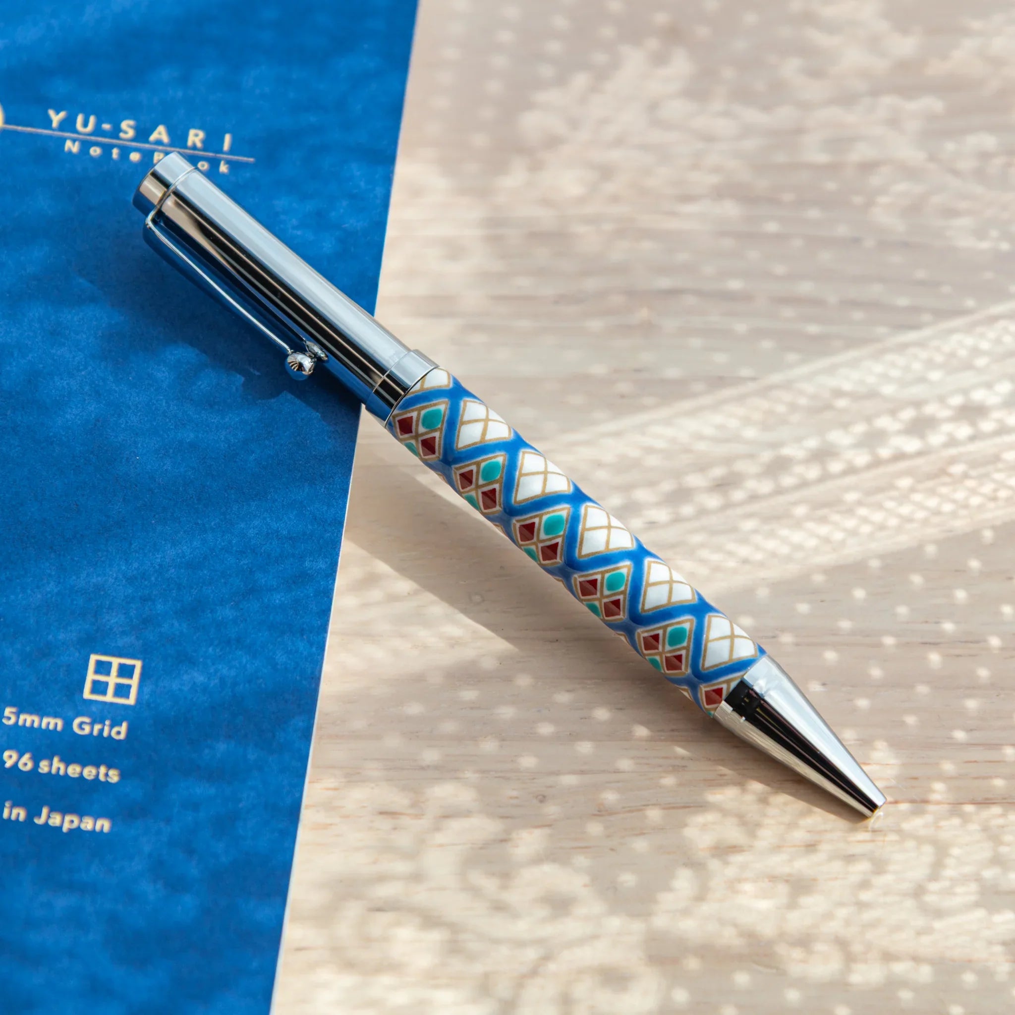 Kutani ceramic ballpoint pen with diamond geometric pattern in classic Japanese porcelain featuring traditional porcelain