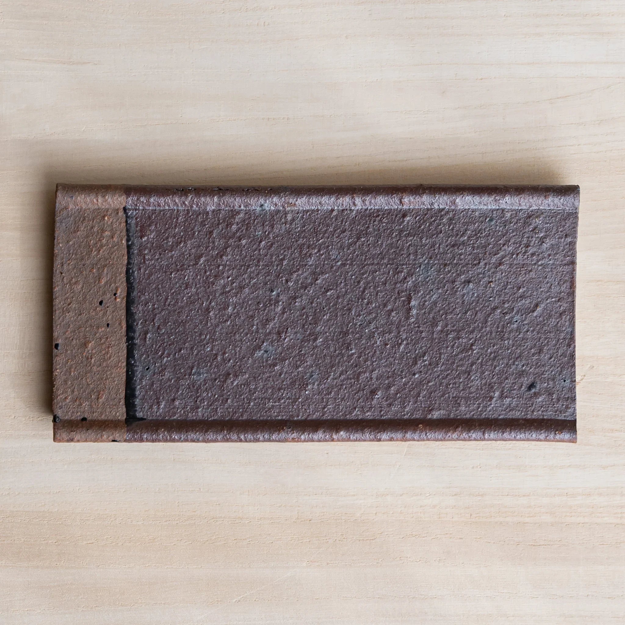 Echizen Kawara red tile ceramic pen tray with four slots shown in composition detail shown in detail view