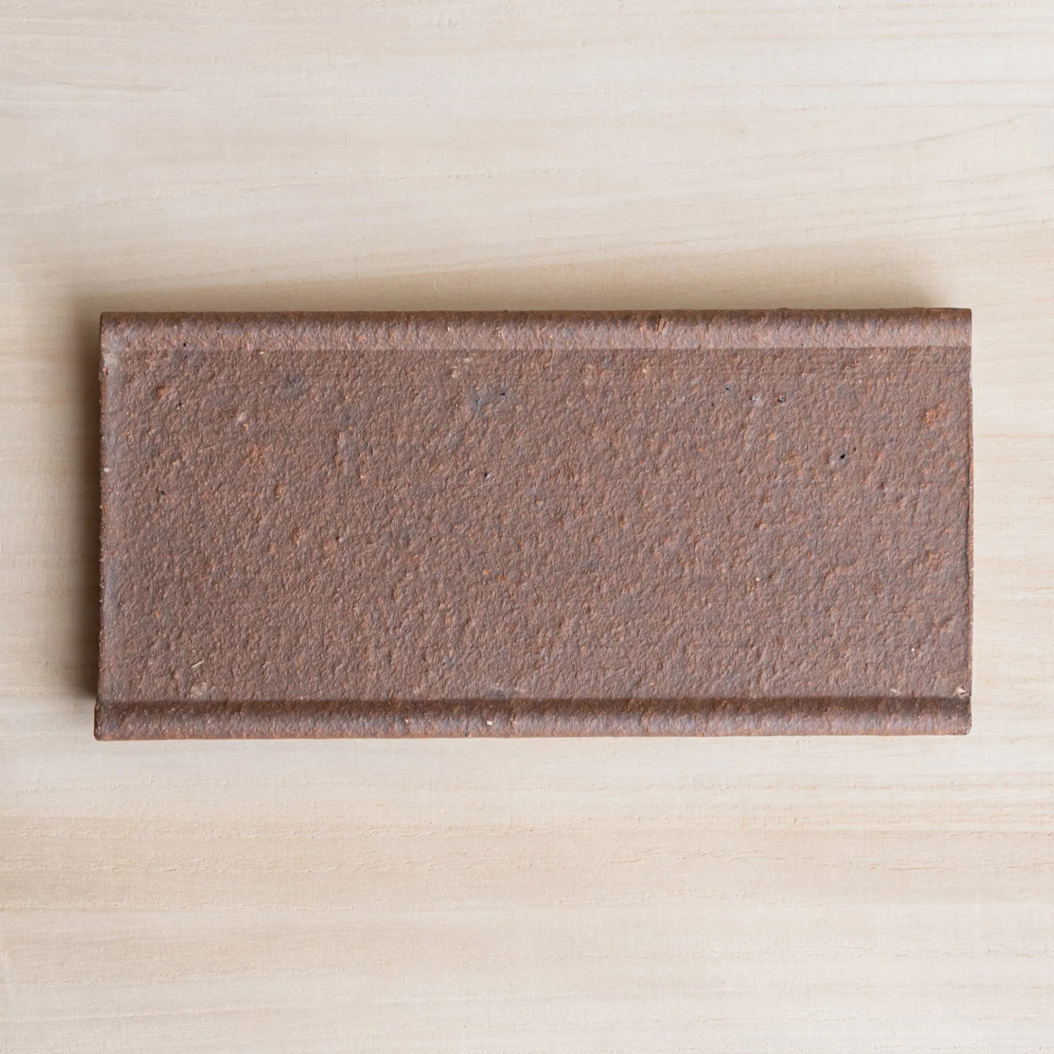 Echizen Kawara yakishime clay ceramic pen tray with four slots shown in composition detail shown in detail view