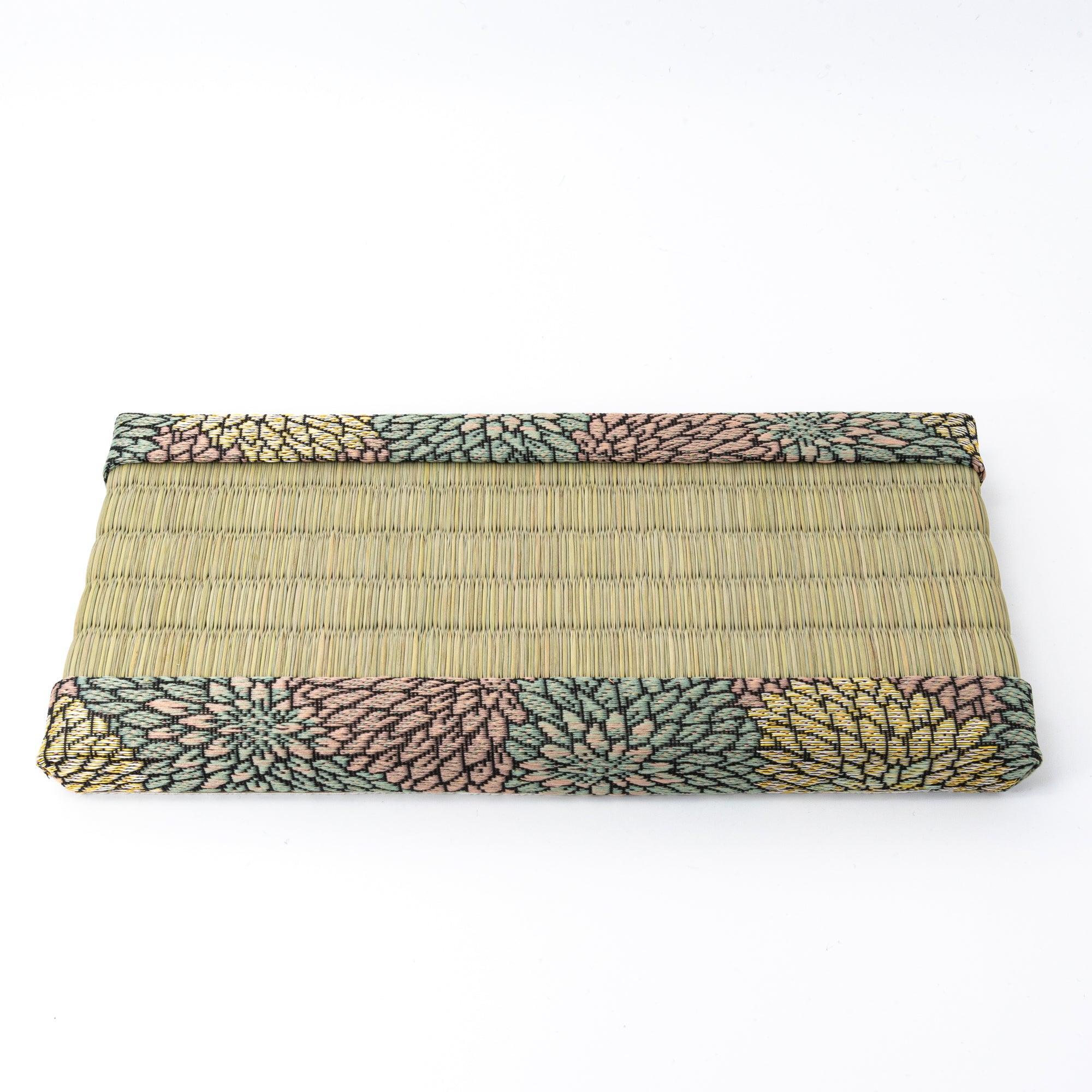 Flat view of a tatami pen tray featuring floral-patterned borders, traditionally designed to complement the aesthetic of Japanese stationery.