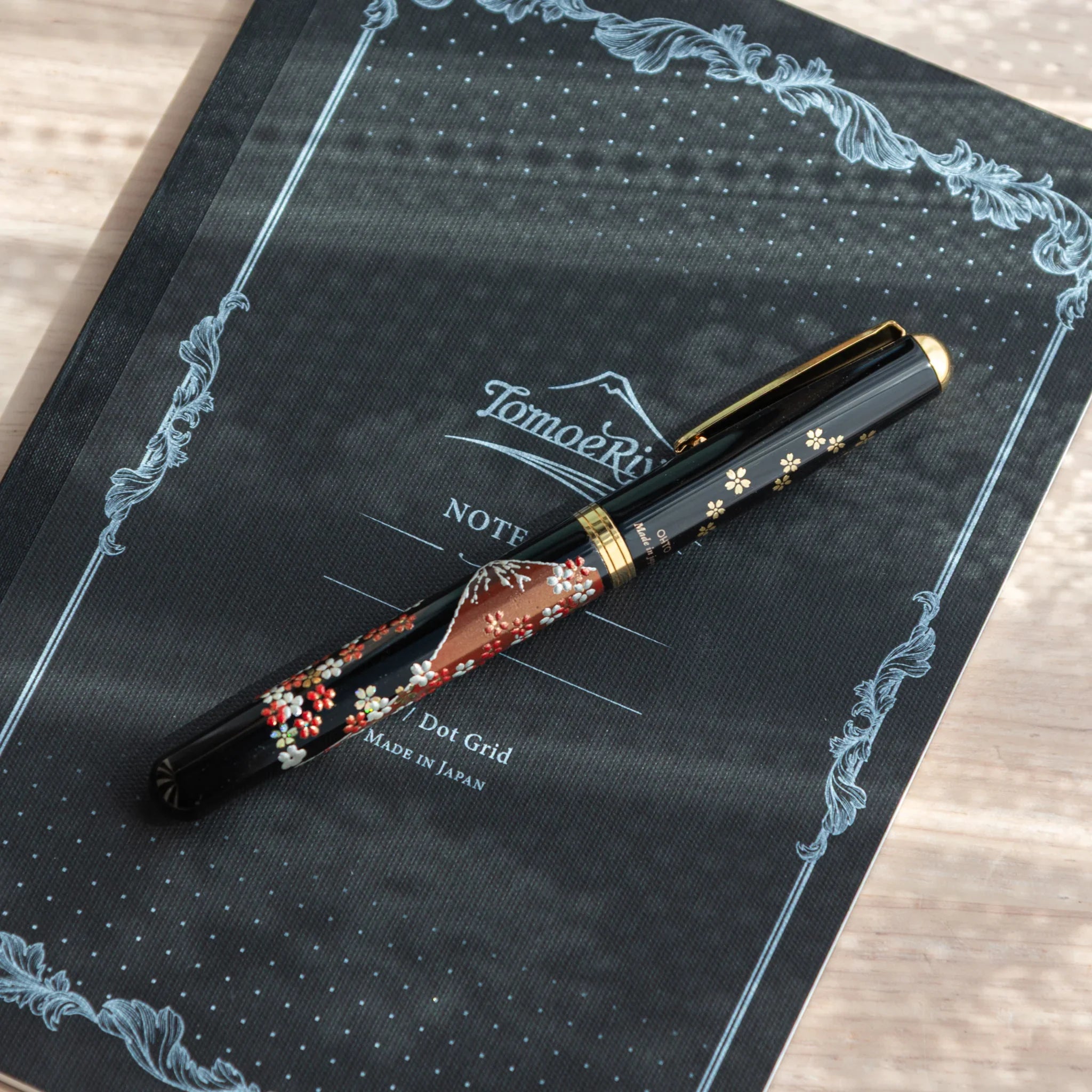 Fuji Sakura Yamanaka Fountain Pen