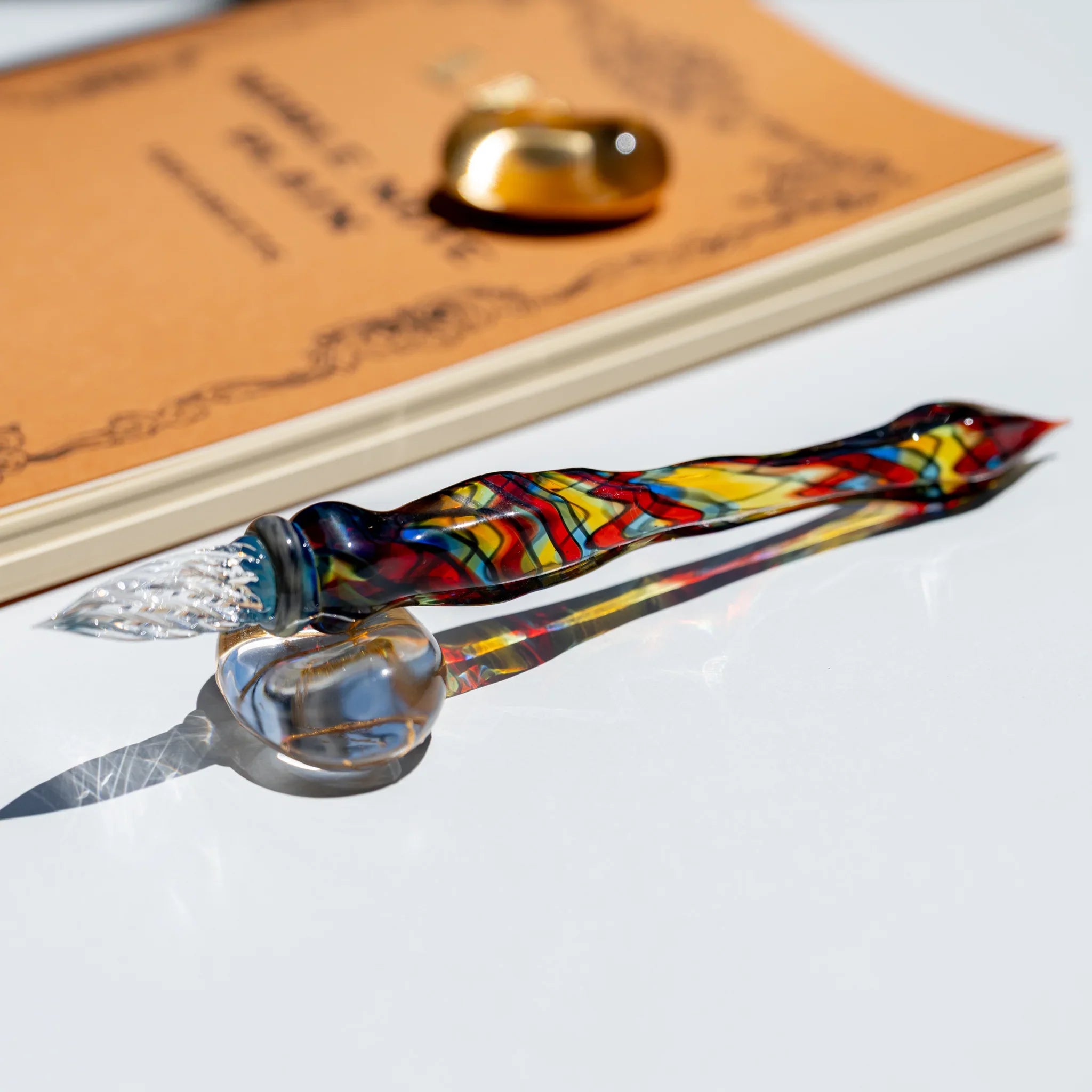Golden Thread Glass Pen Rest