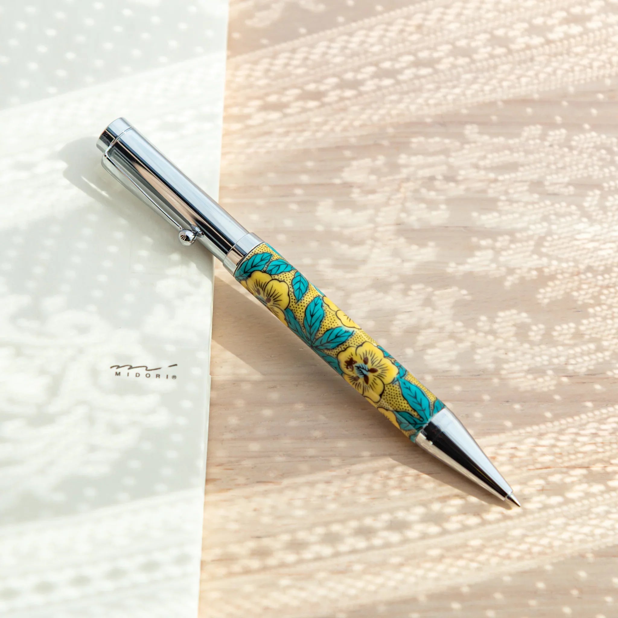 Hollyhock Kutani Ceramic Ballpoint Pen