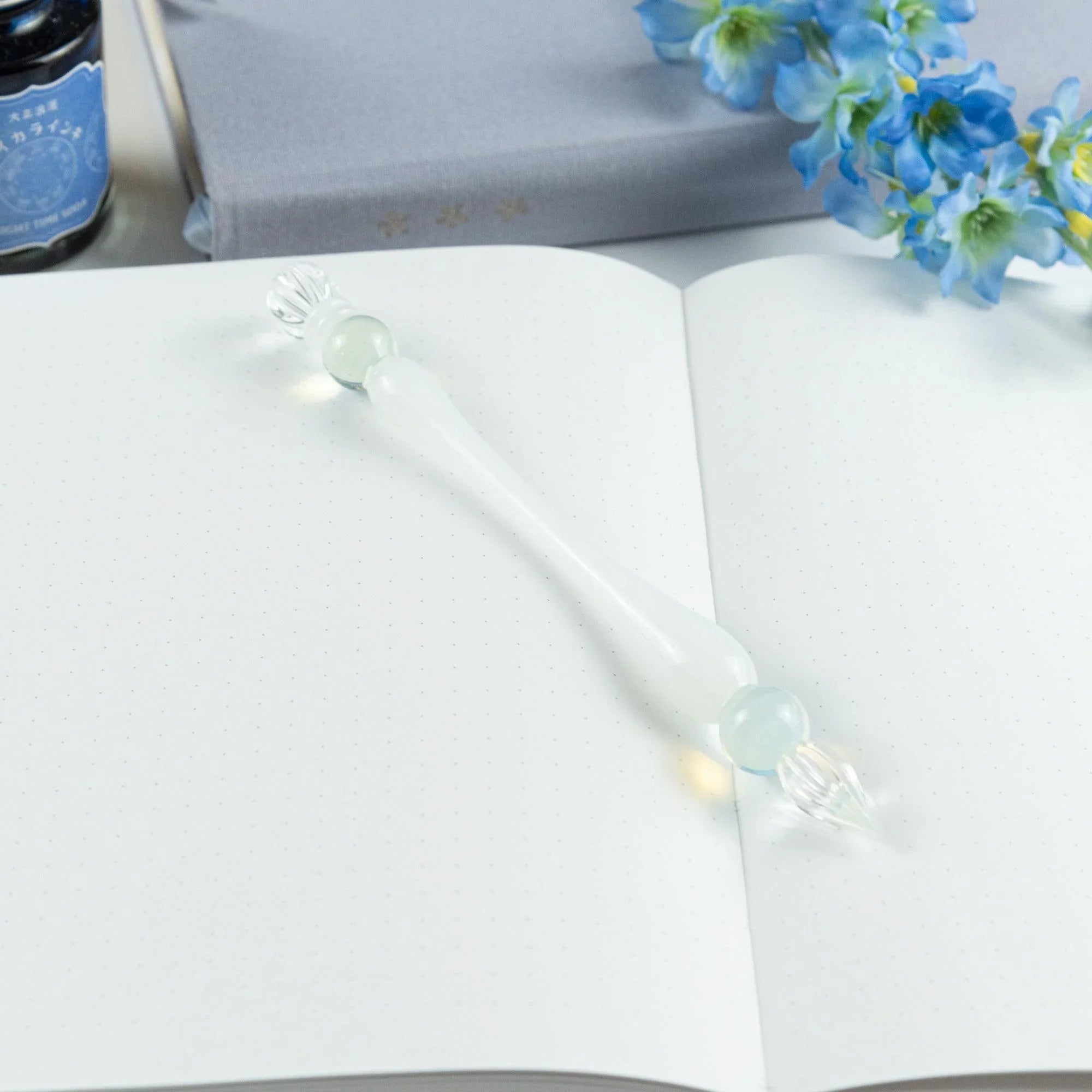 Luxury hand-made white glass dip pen features ornamental king's scepter artistic design pen hand-made