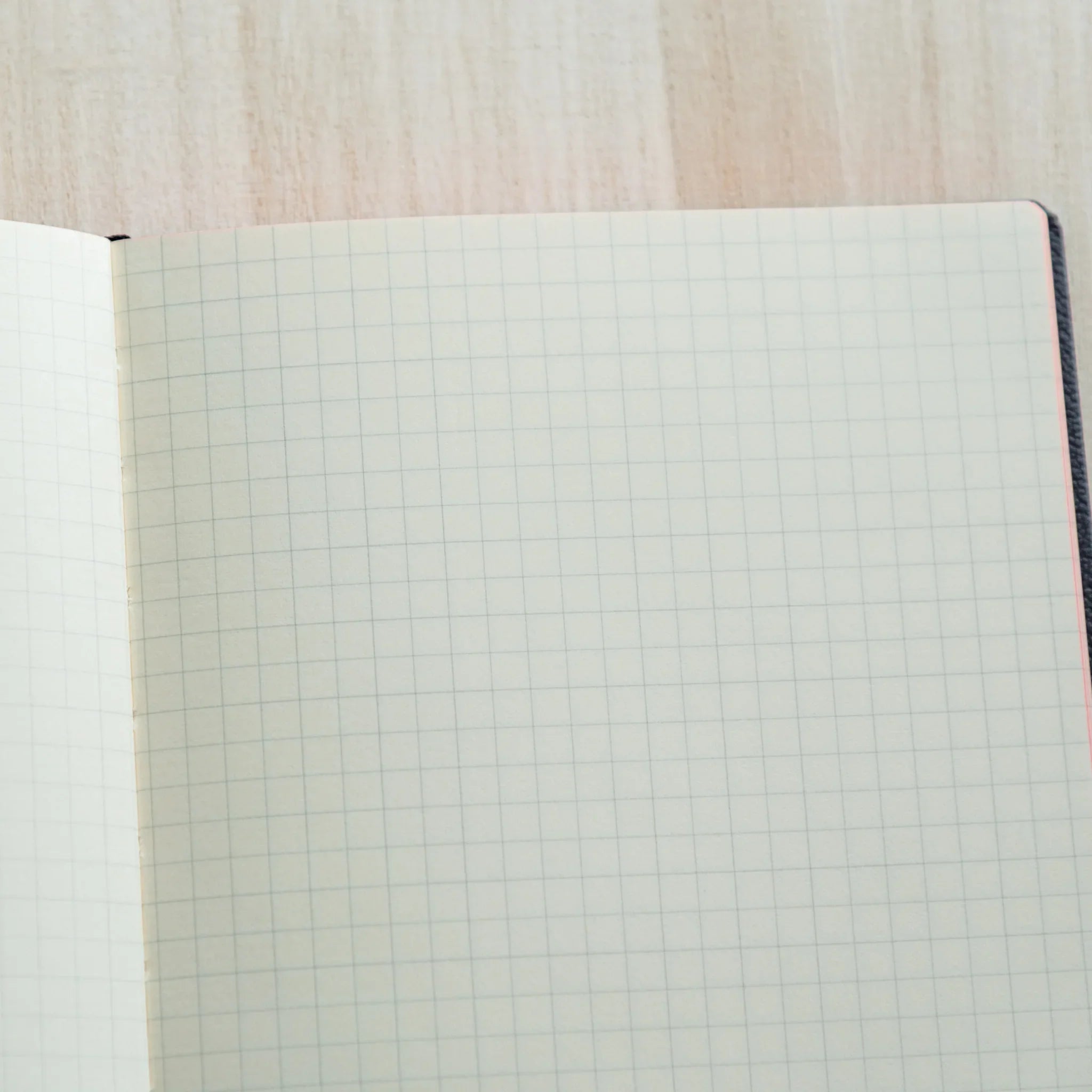 Grid note pages inside Life Noble Planner 2026 Japanese Planner, open flat.