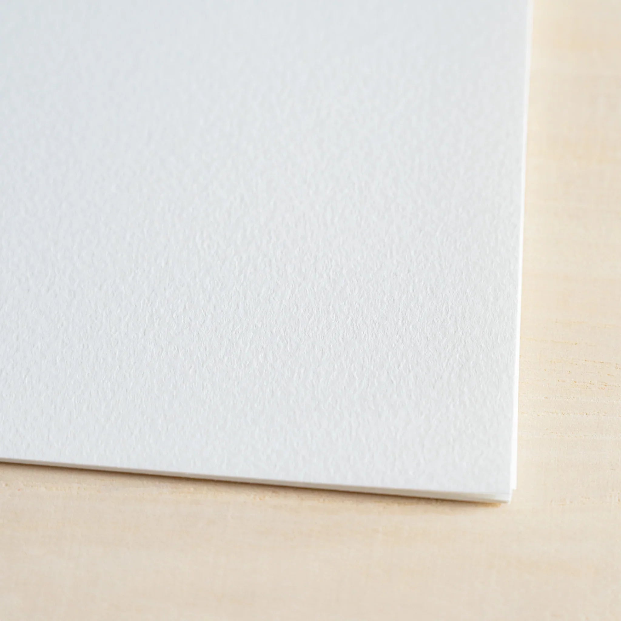 Maruman Zuan sketchbook, side profile showing ring binding mechanism, Japanese stationery product with quality design and