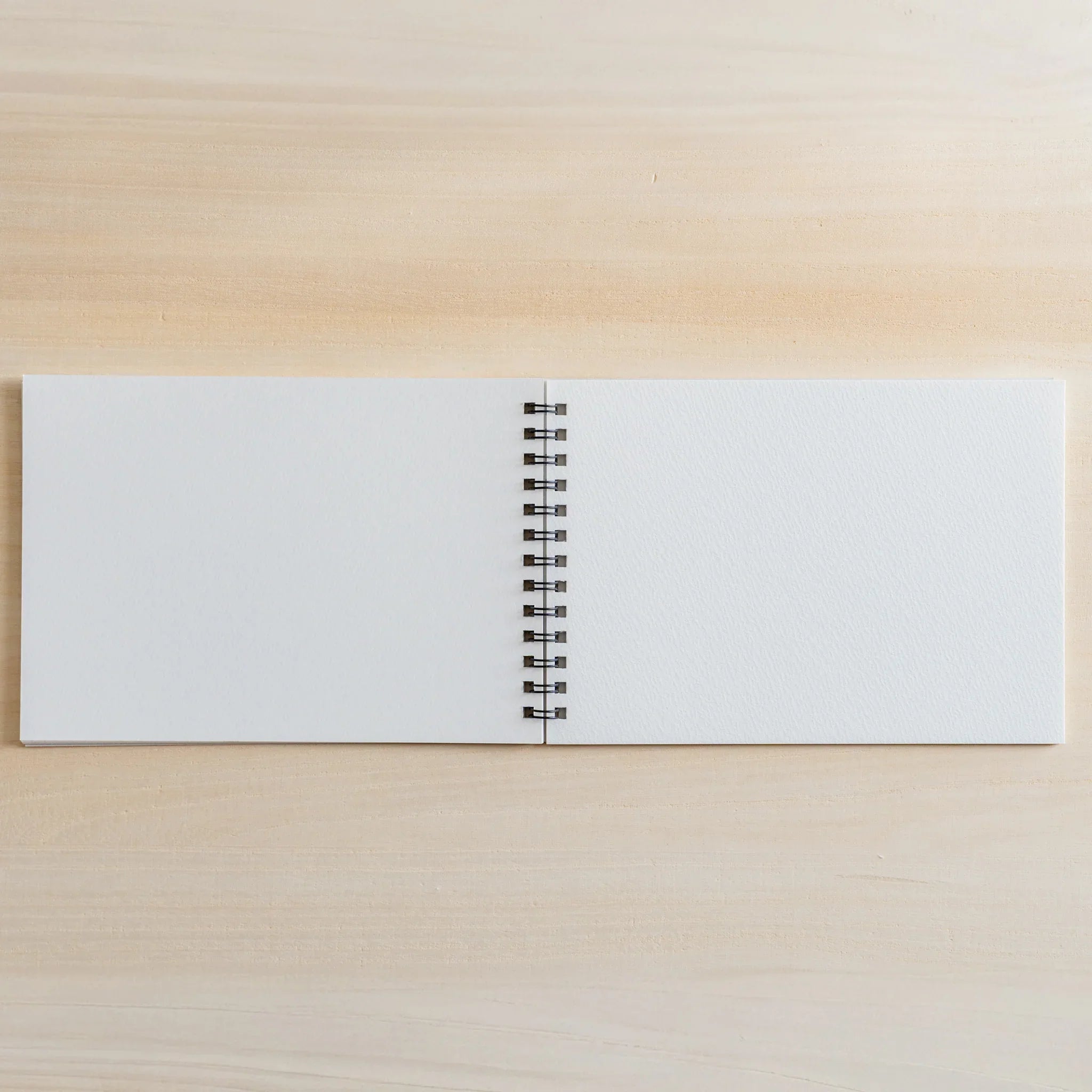 Maruman Zuan sketchbook, spread showing paper pages for sketching, Japanese stationery product with quality design and