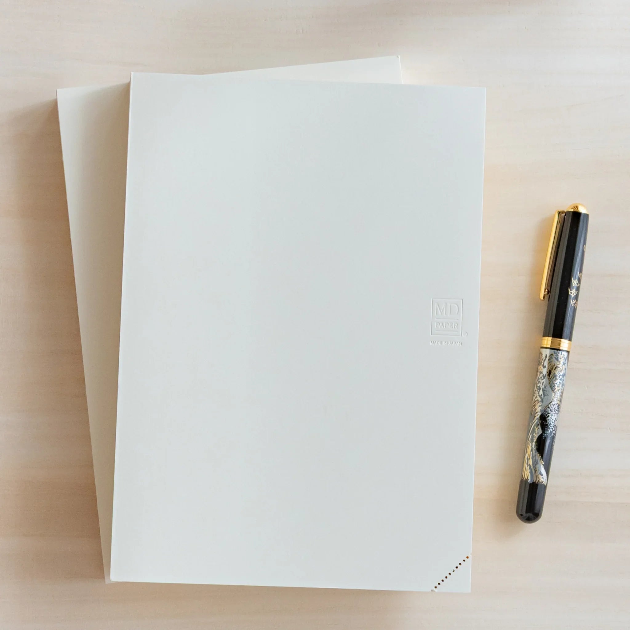 Midori MD A5 journal, closed front cover showing minimalist notebook design, Japanese Midori MD notebook with smooth