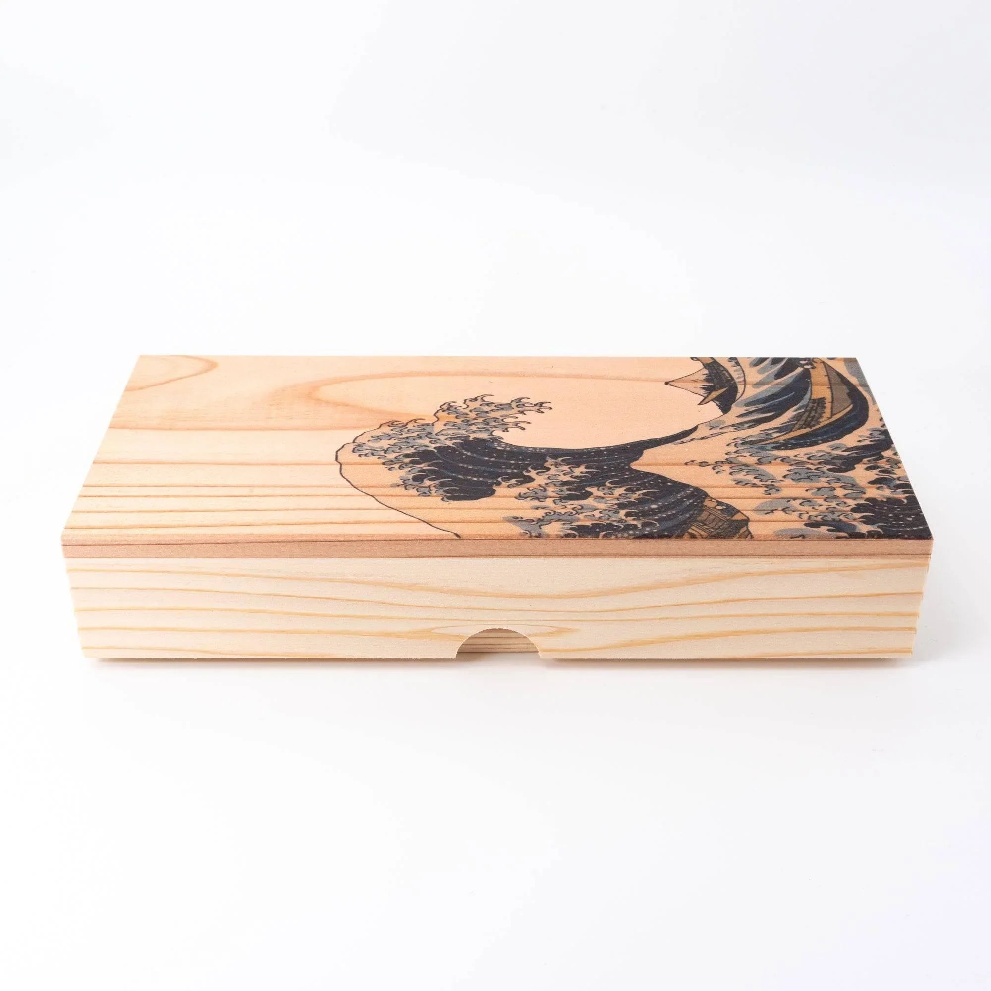 Sakura on Gold Mino Washi fountain pen in gift packaging with gold decorative embellishments and sakura motif nib