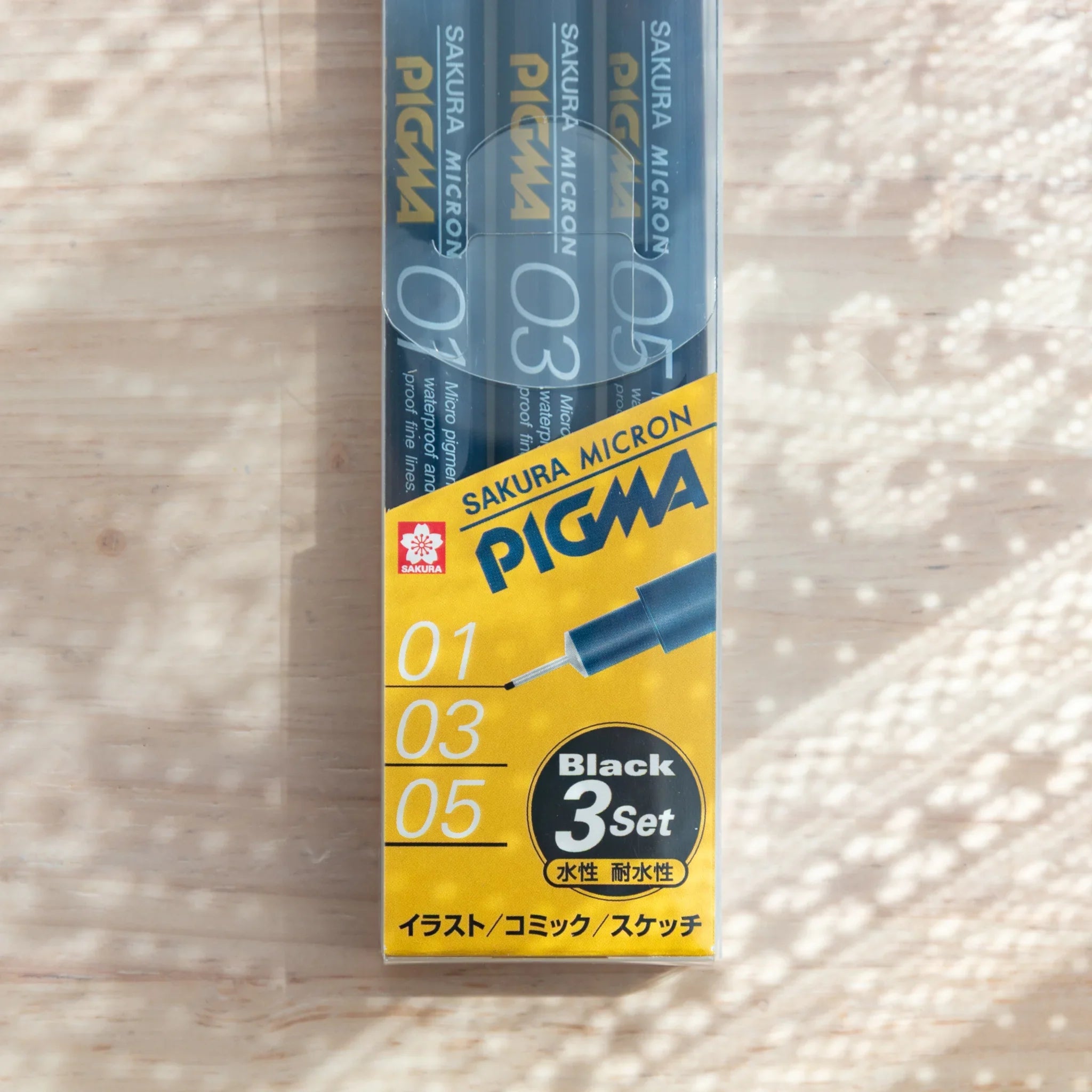 Pigma Micron Fineliner Drawing Pens Set (3 Sizes) precision fineliner pen detailed close-up of pen tips and product featur