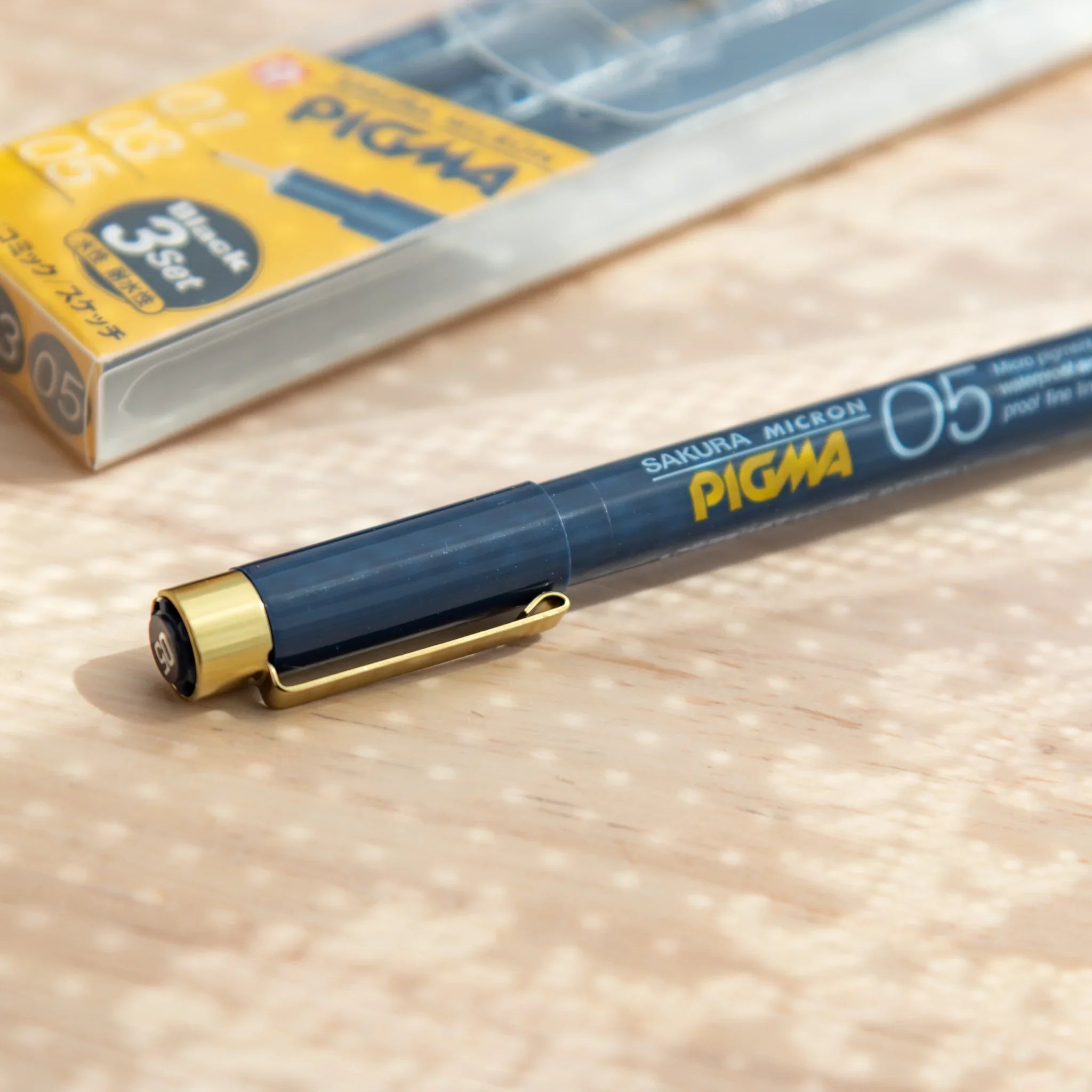 Pigma Micron Fineliner Drawing Pens Set (3 Sizes) precision fineliner pen color palette display showing all available colo