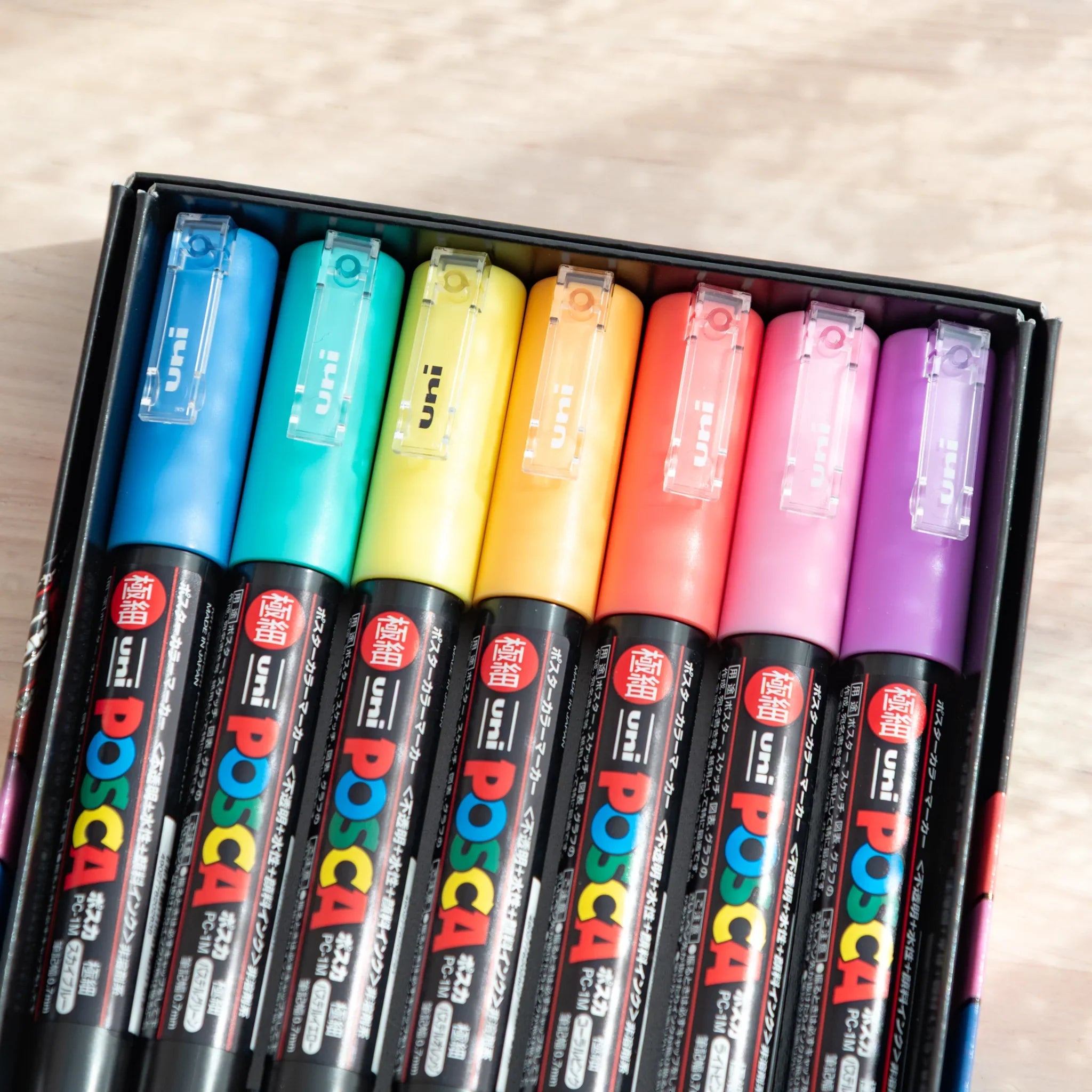 POSCA Markers Set (Extra Fine Tip, 7 Colors) - paint marker showing detailed close-up of pen tips and product features