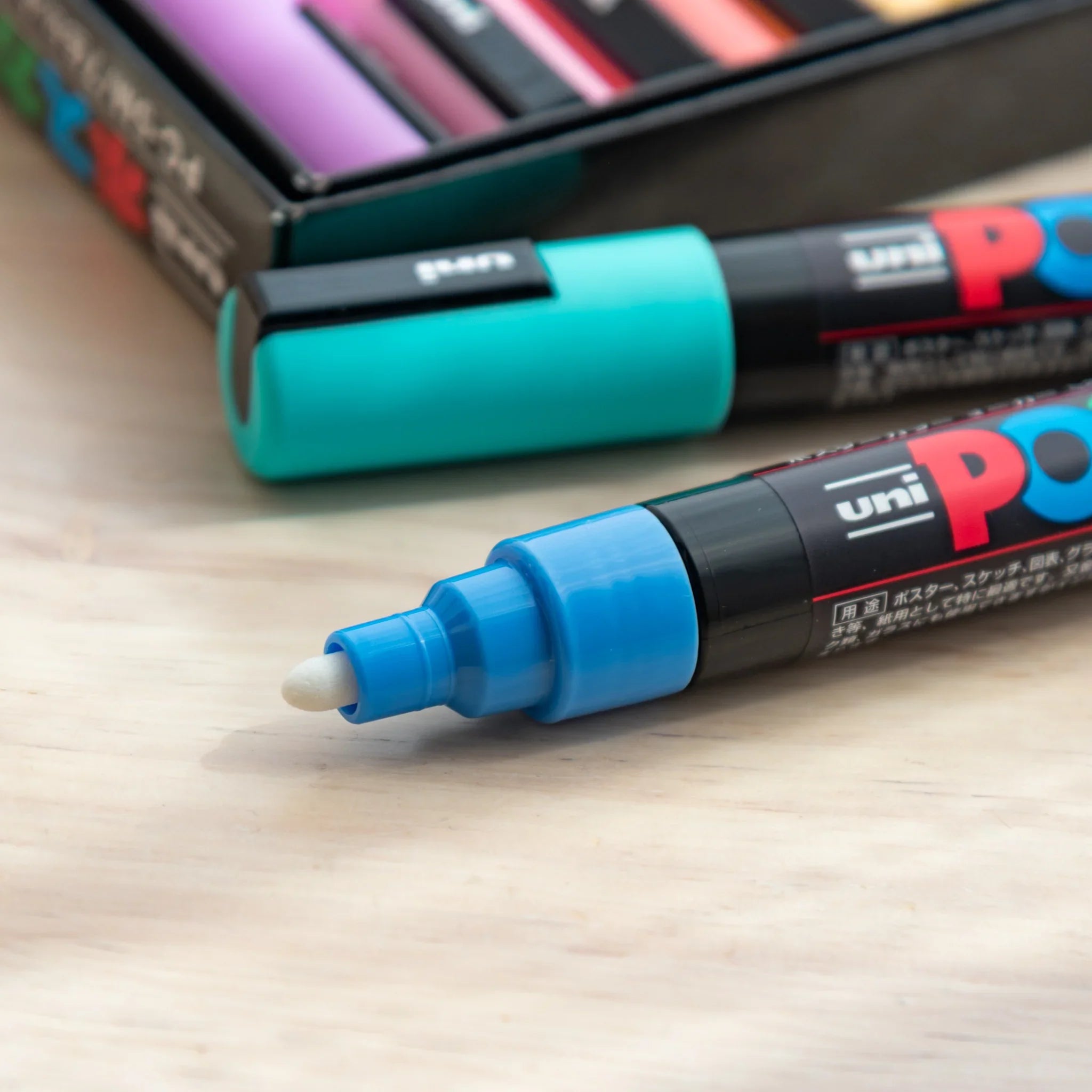 POSCA Markers Set (Medium Bullet Tip, 7 Colors) - paint marker showing color palette display showing all available colors