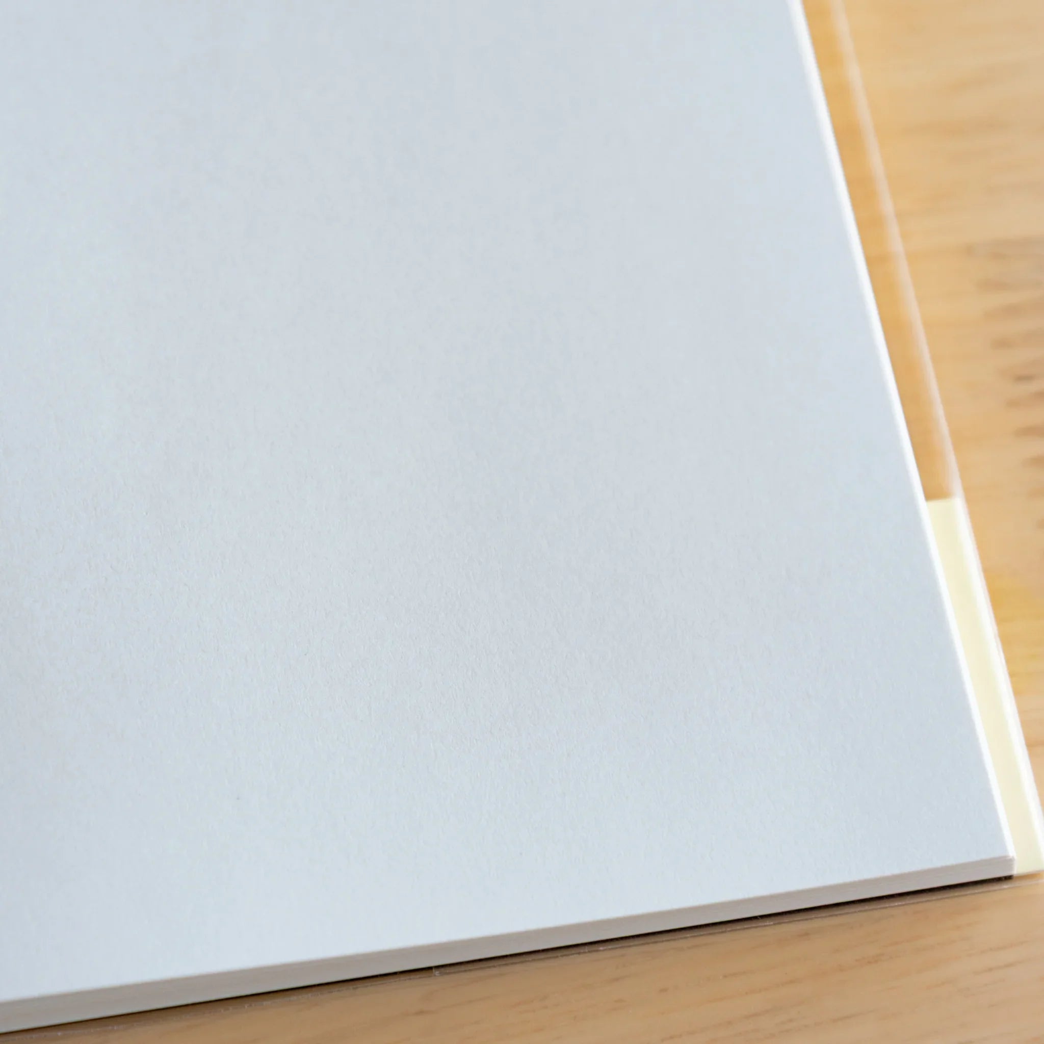 Apica Premium CD Silky notebook grid line detail showing quadrille page Japanese premium paper Japanese premium