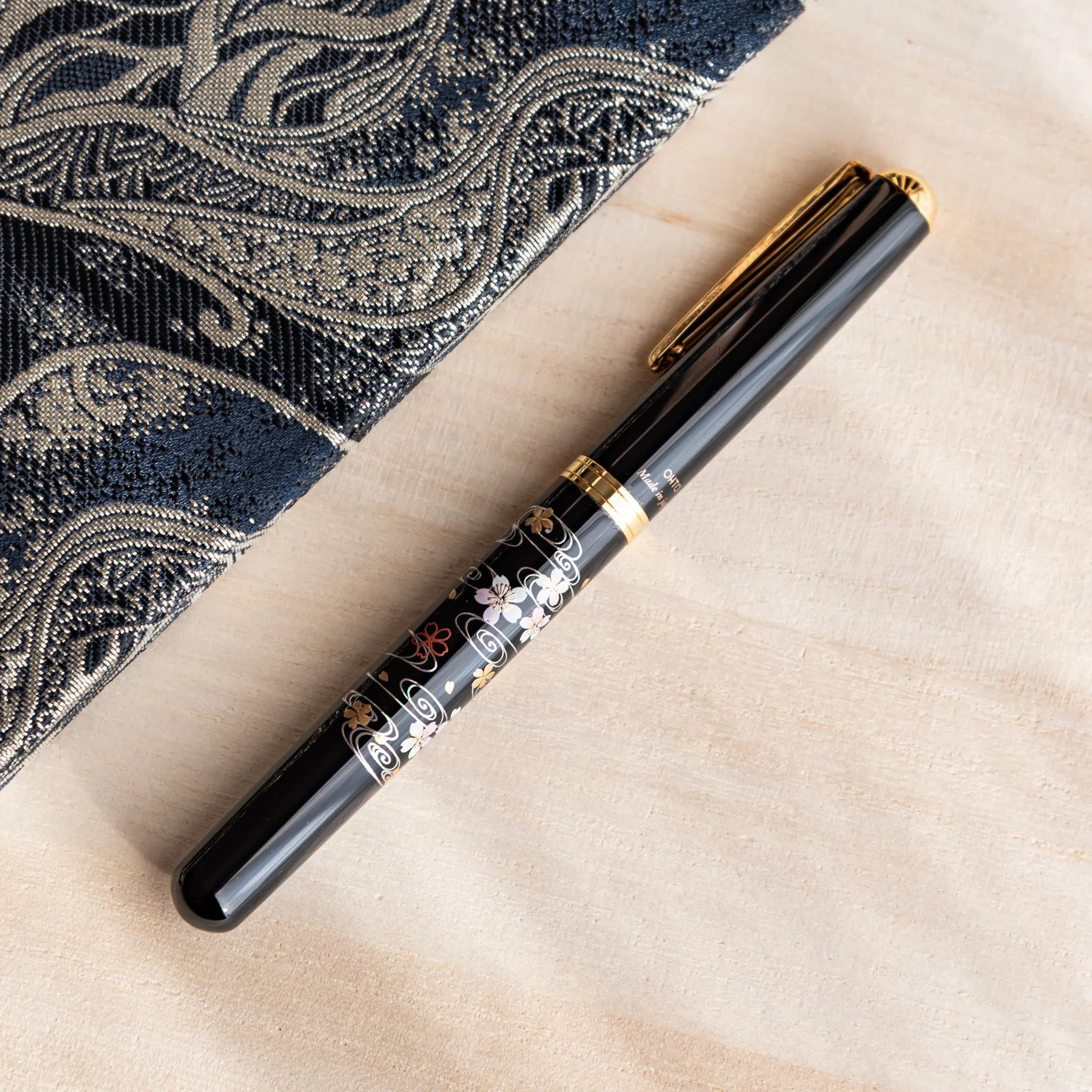 Sakura over the River Yamanaka Fountain Pen