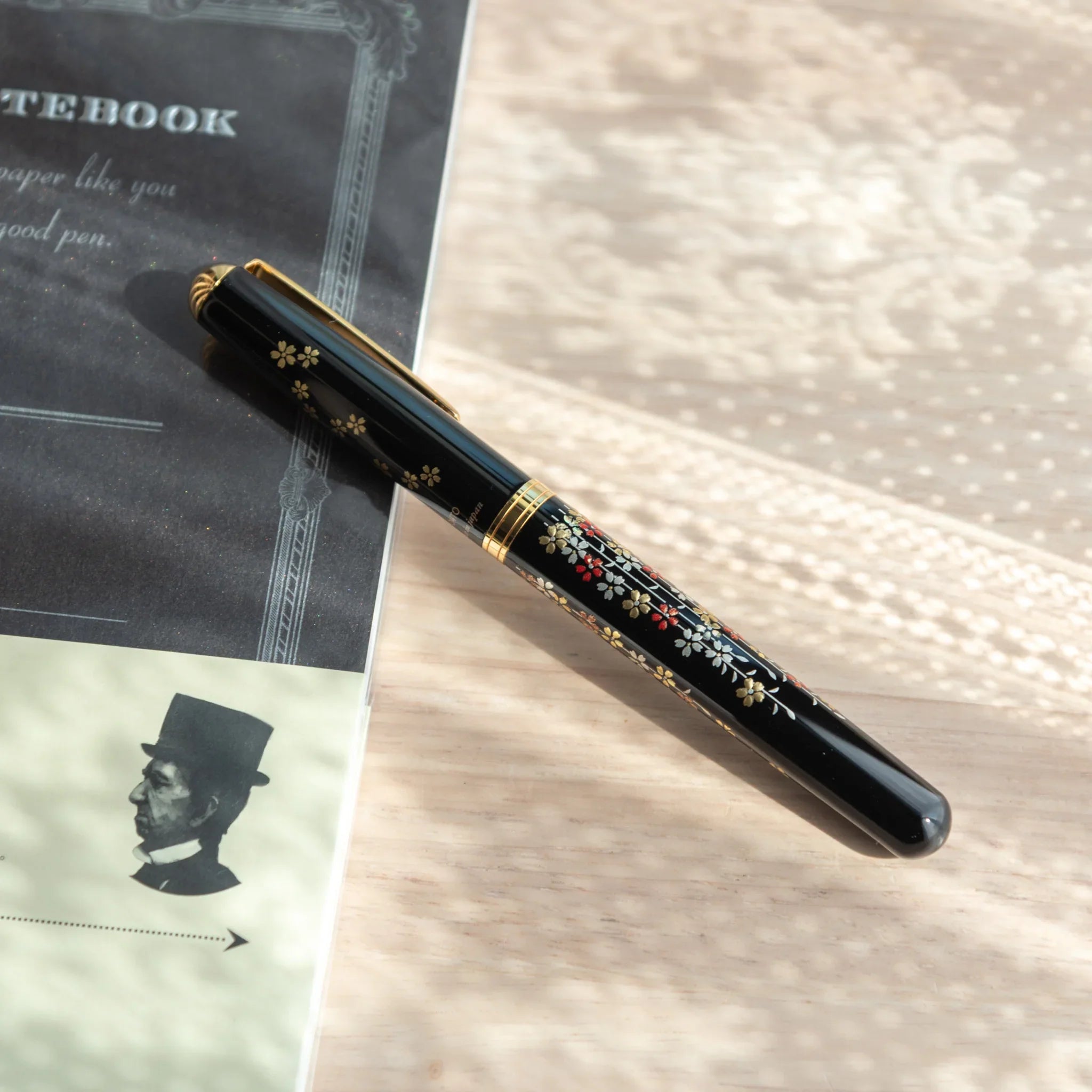 Sakura Yamanaka Fountain Pen, image_3_position_2: overhead perspective with clear detail with visual clarity