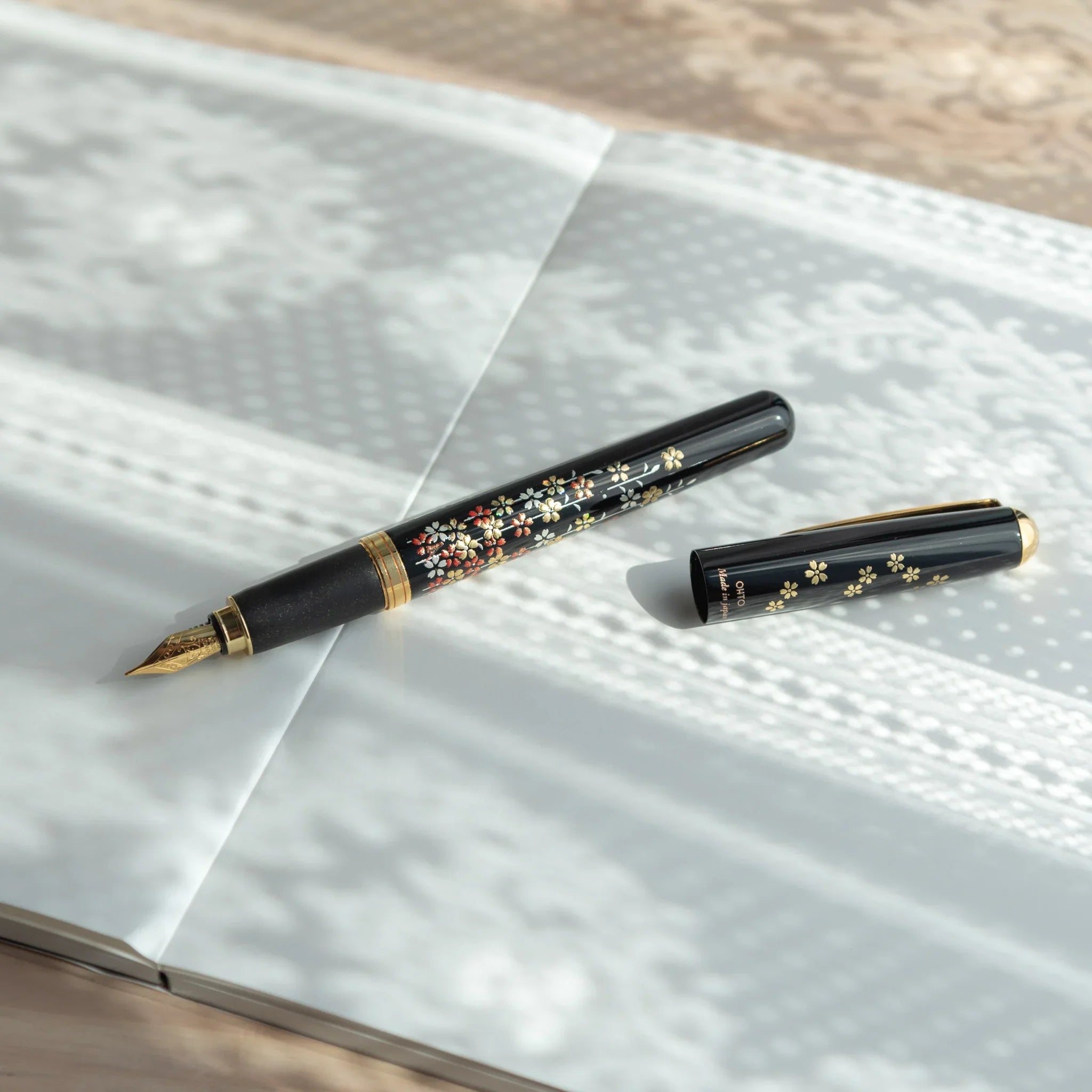 Sakura Yamanaka Fountain Pen, image_7_position_6: close-up detail of product finish work with visual clarity