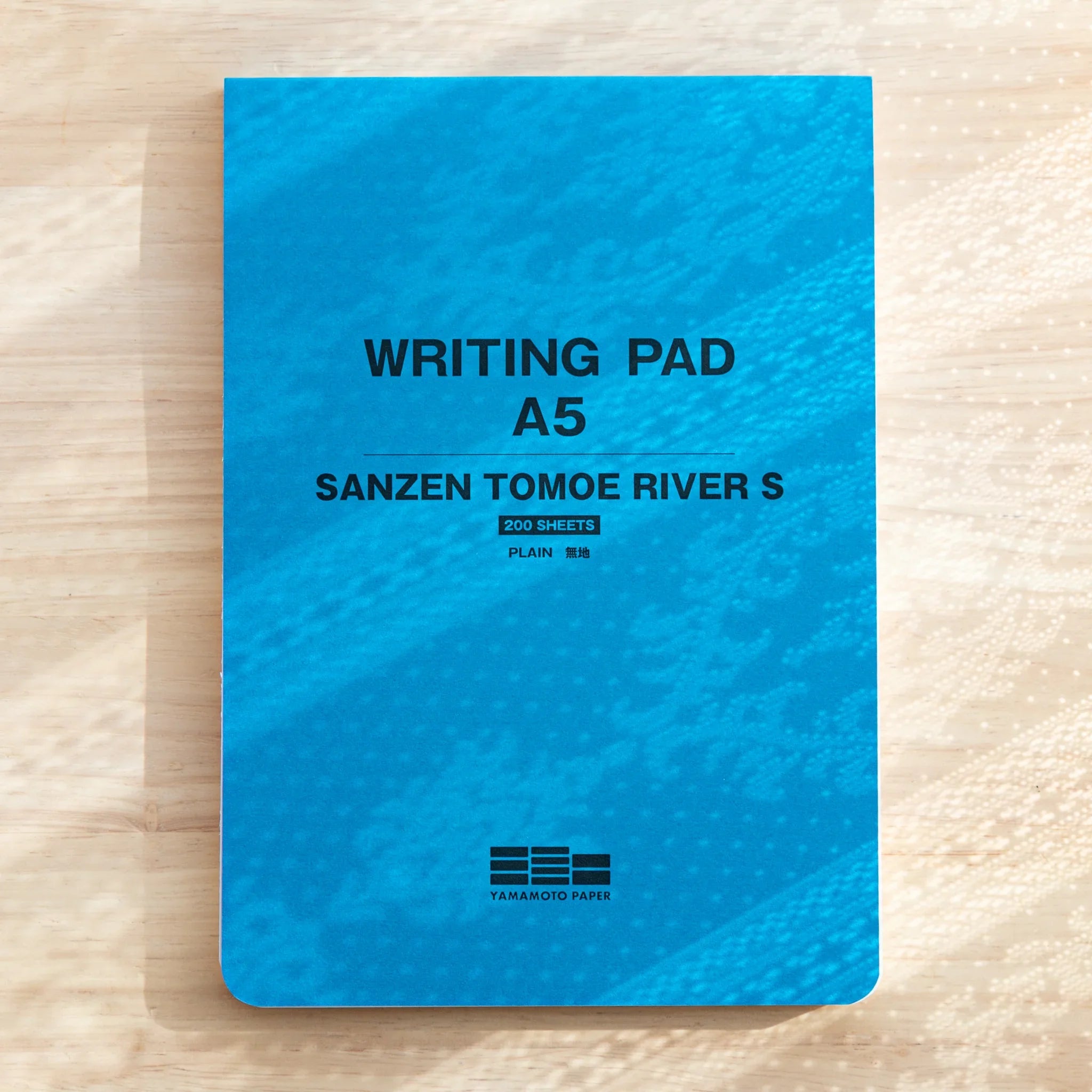 Sanzen Tomoe River Writing Pad A5 displayed showing Japanese writing surface, quality stationery pad