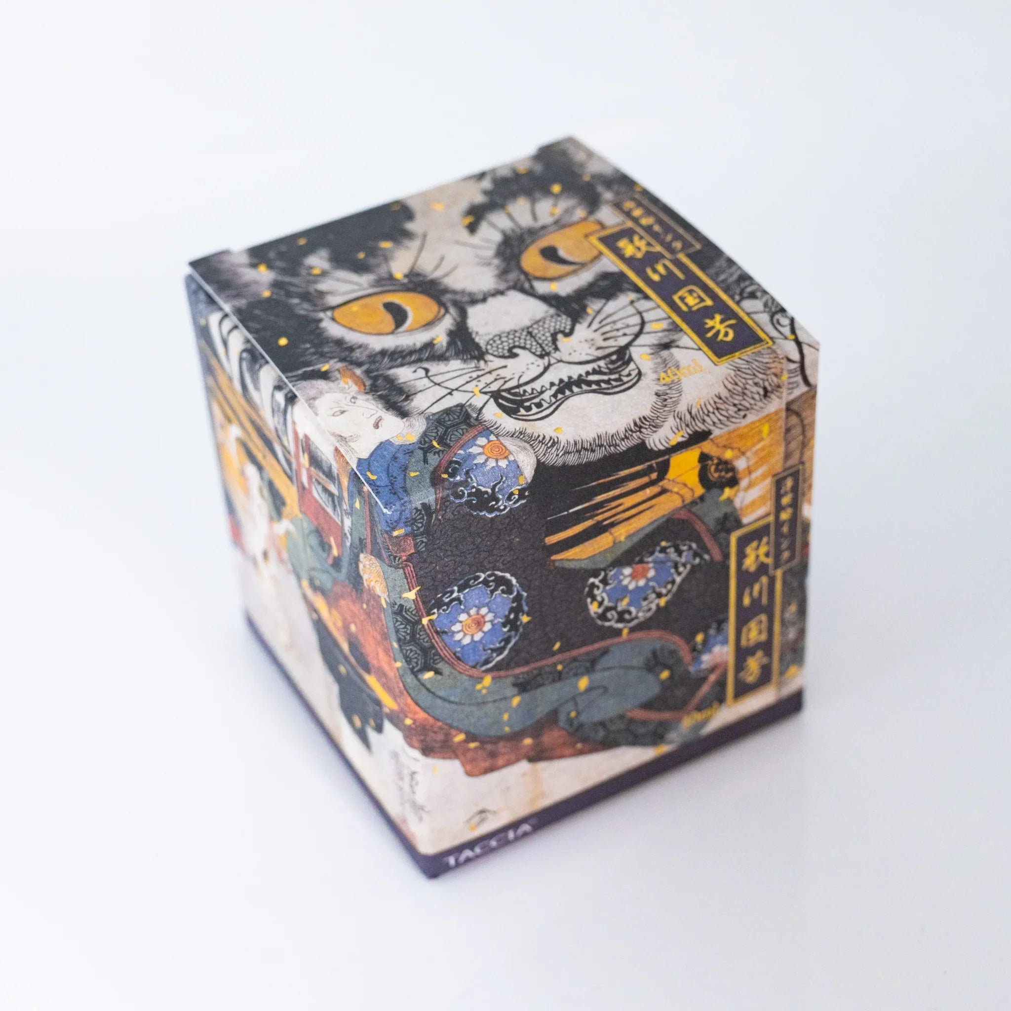 Angled view of TACCIA Kuniyoshi Budounezu ukiyo-e printed box featuring Cat Stone of Okabe by Utagawa Kuniyoshi.