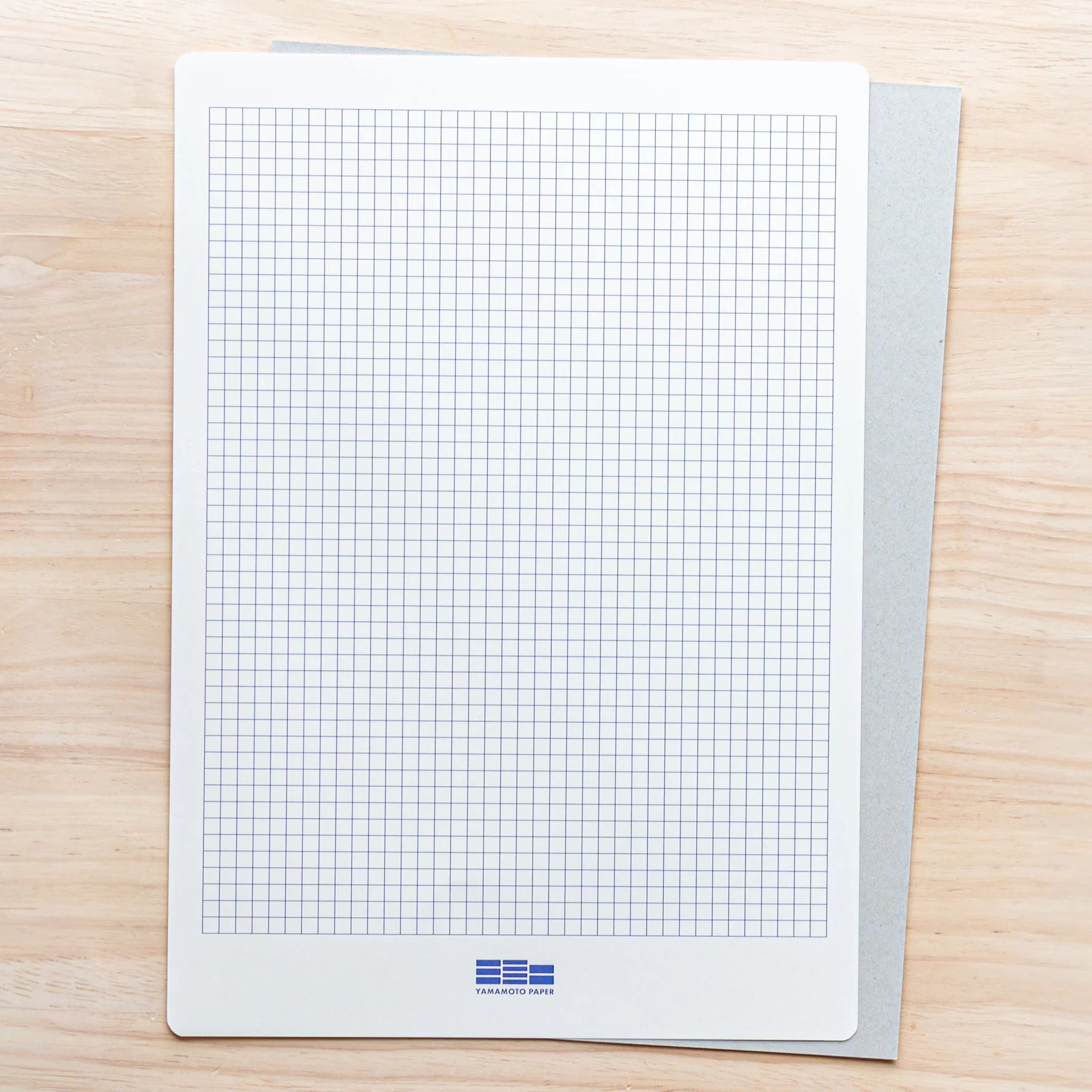 Sanzen Tomoe River A4 Loose Leaf shown with quality paper surface, Japanese loose leaf writing paper