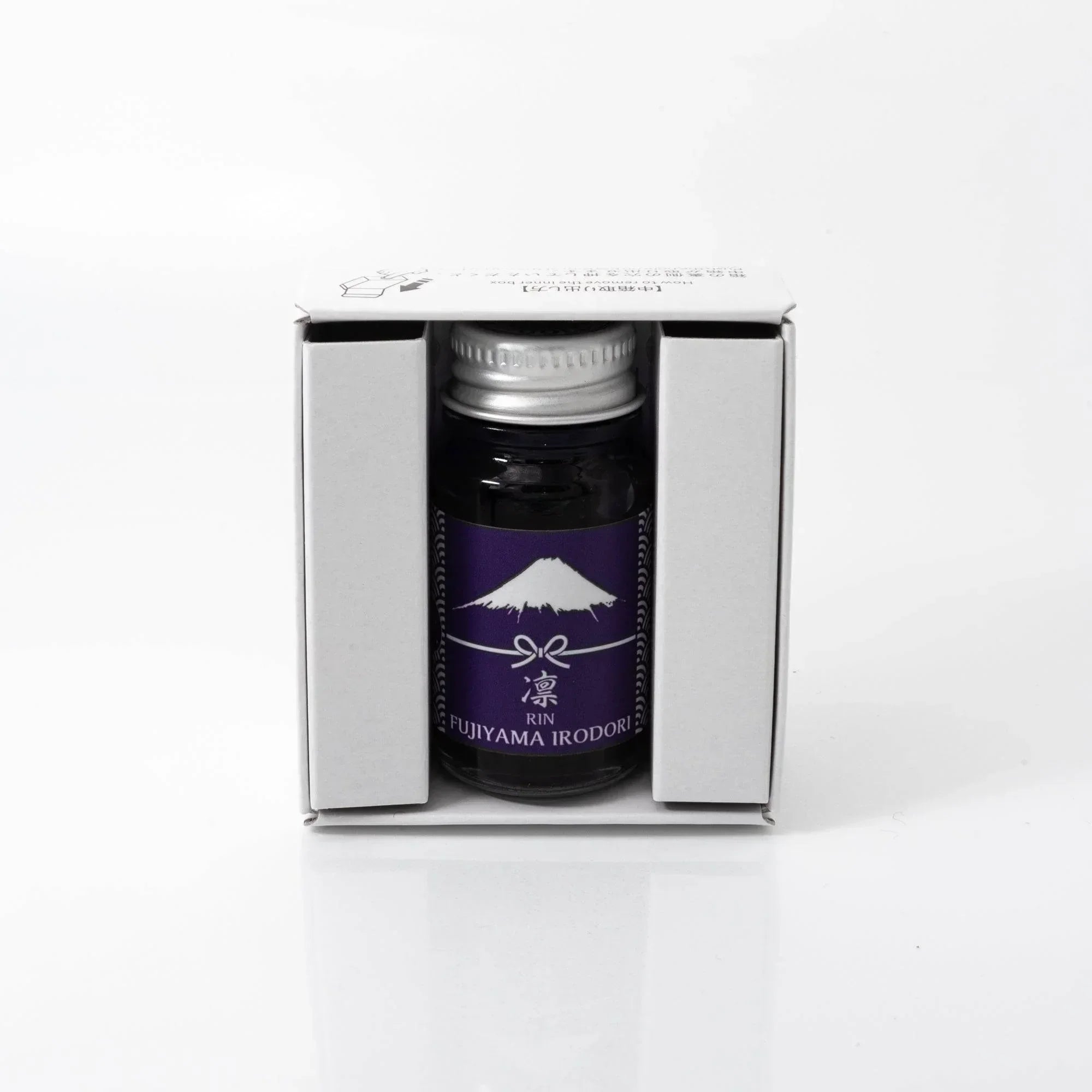 Writing sample using FUJIYAMA IRODORI RIN fountain pen ink on paper demonstrating color quality and pen performance