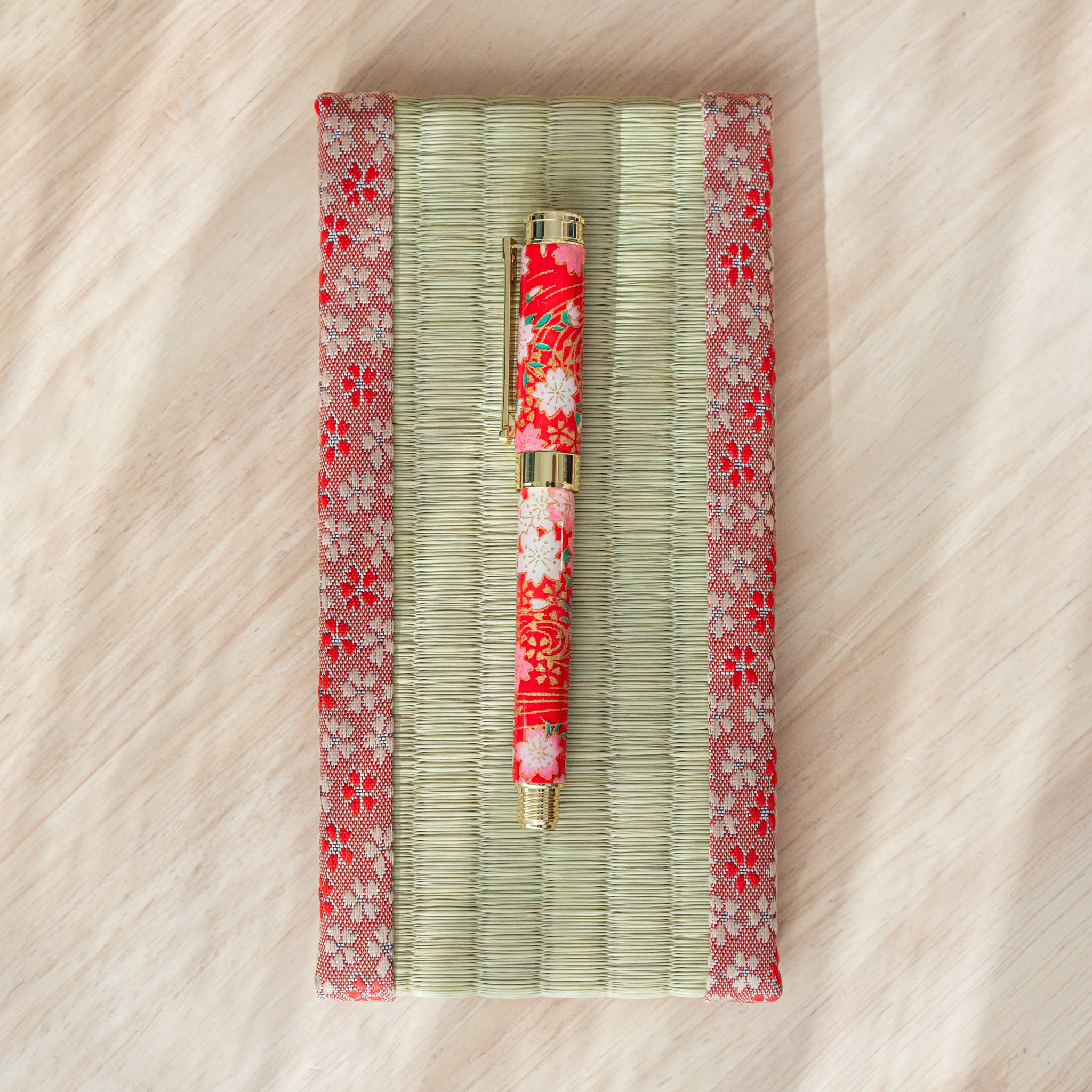 Sakura Tatami Pen Tray