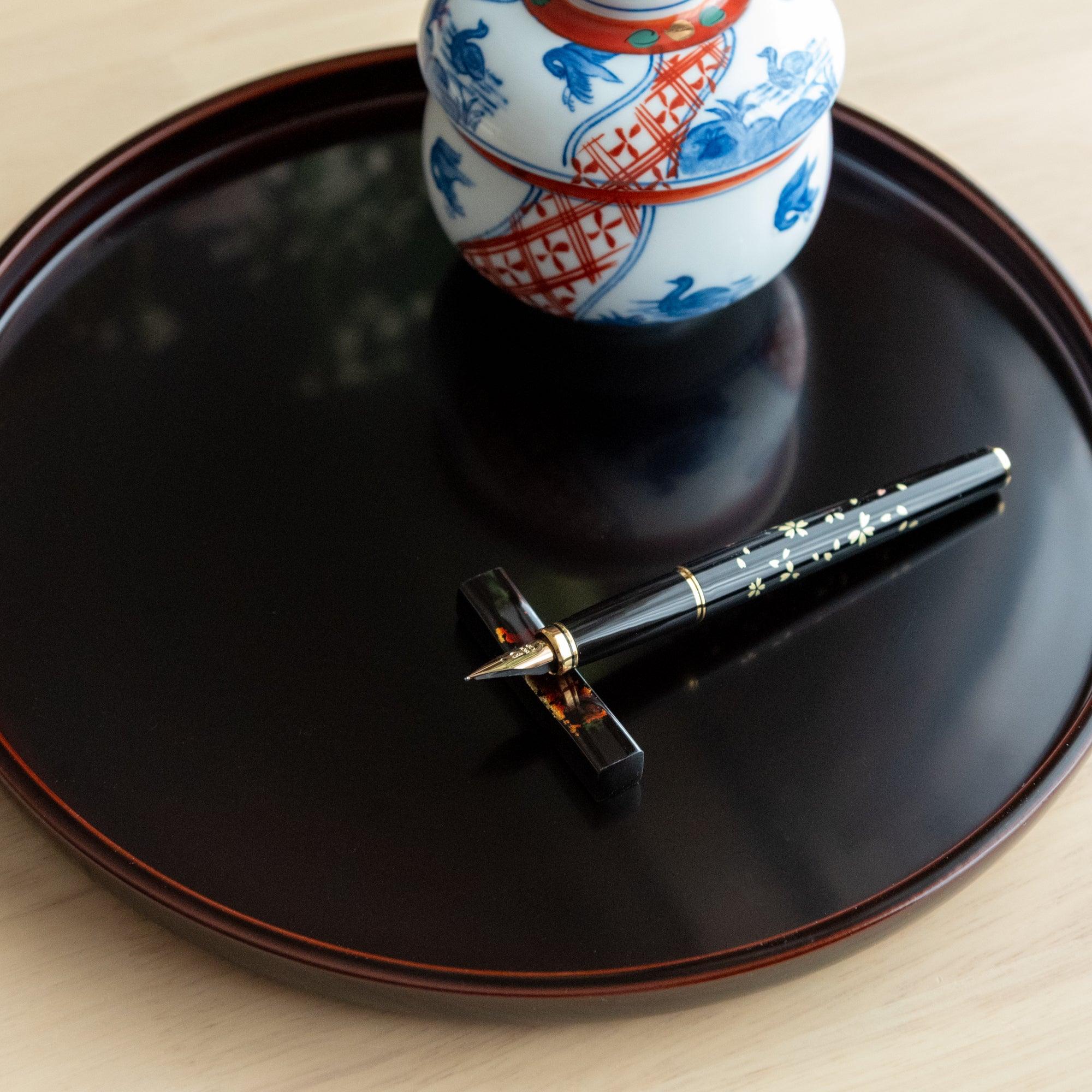 Black Echizen Lacquerd Sakura Wood Pen Rest with Gold Flecks - Komorebi Stationery