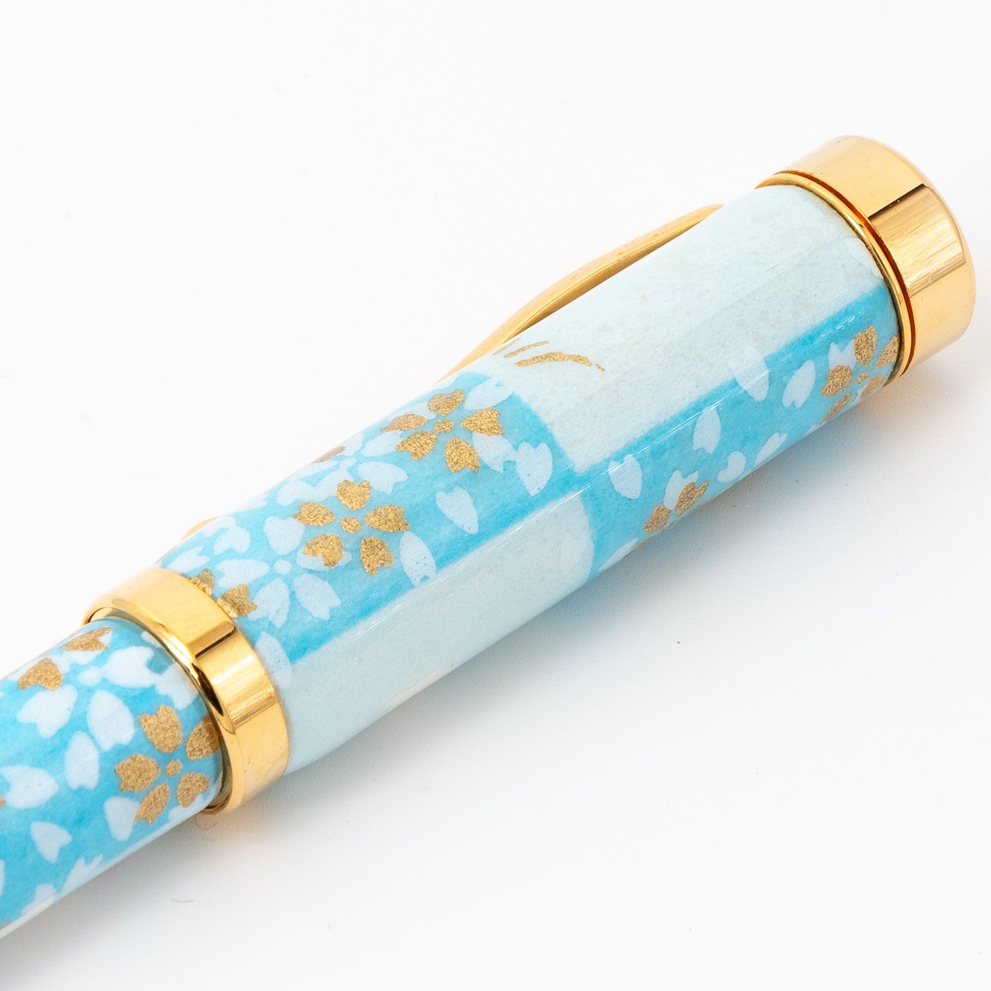 Mino Washi Series Yuzen Rabbit Pattern Fountain Pen | Light Blue - Komorebi Stationery