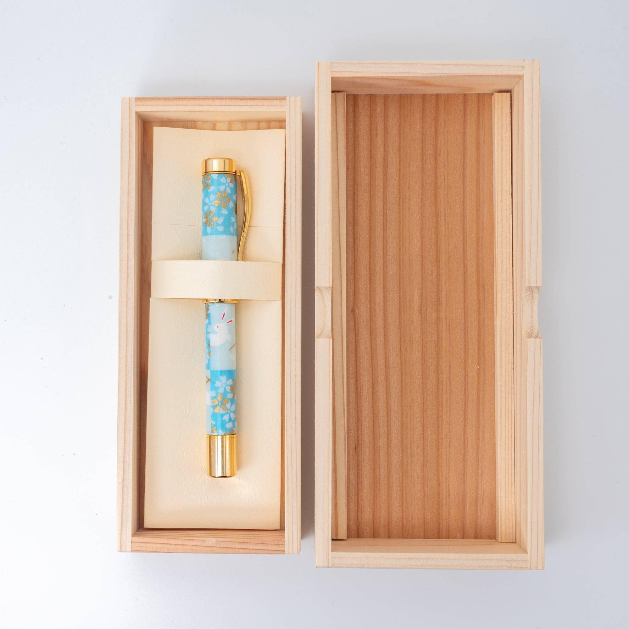 Mino Washi Series Yuzen Rabbit Pattern Fountain Pen | Light Blue - Komorebi Stationery